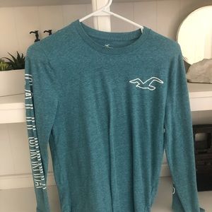 Hollister longsleeve T-shirt